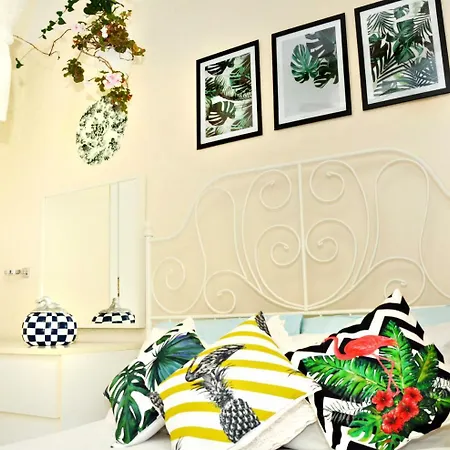 House Butik Hotel 4*