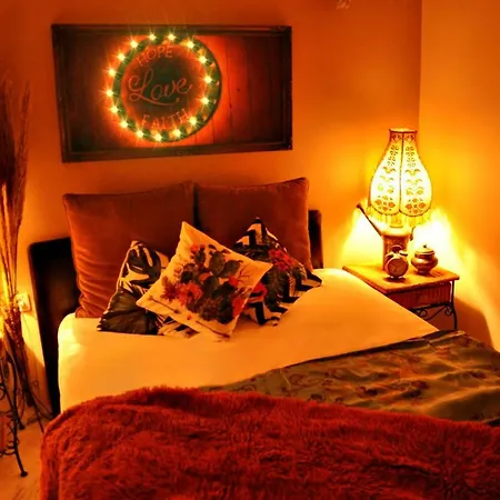 House Butik 4*