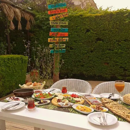 House Butik 4* Izmir