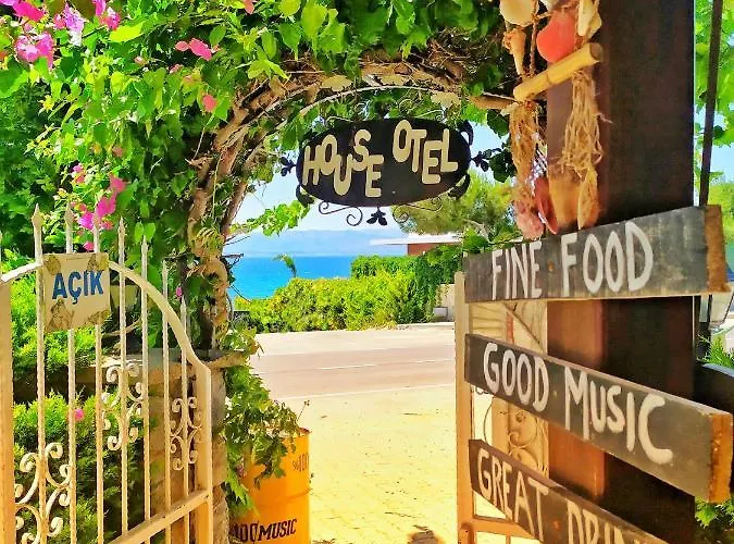 House Butik 4* İzmir